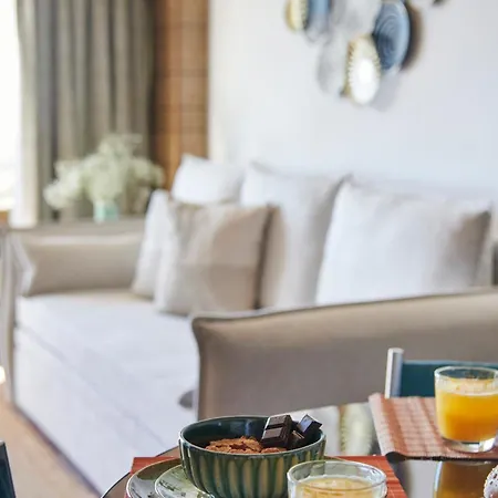 Stunning Sunset View, By Timecooler 아파트 코스타 다 카파리카