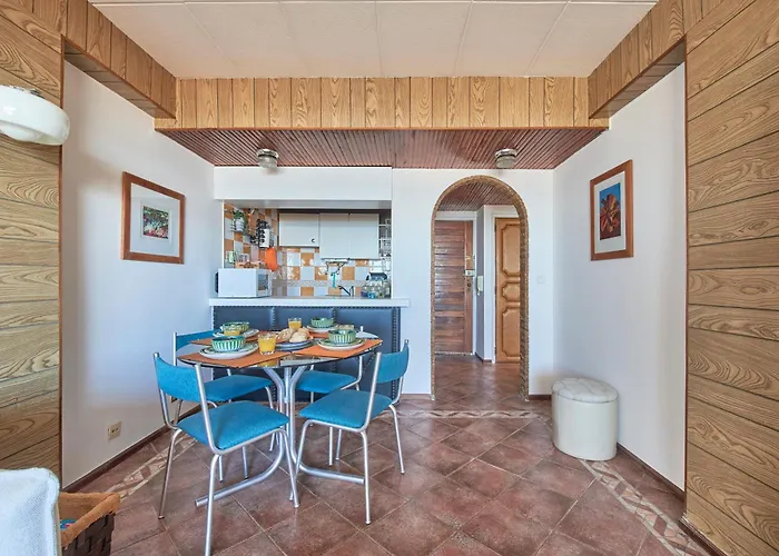 Διαμέρισμα Stunning Sunset View, By Timecooler